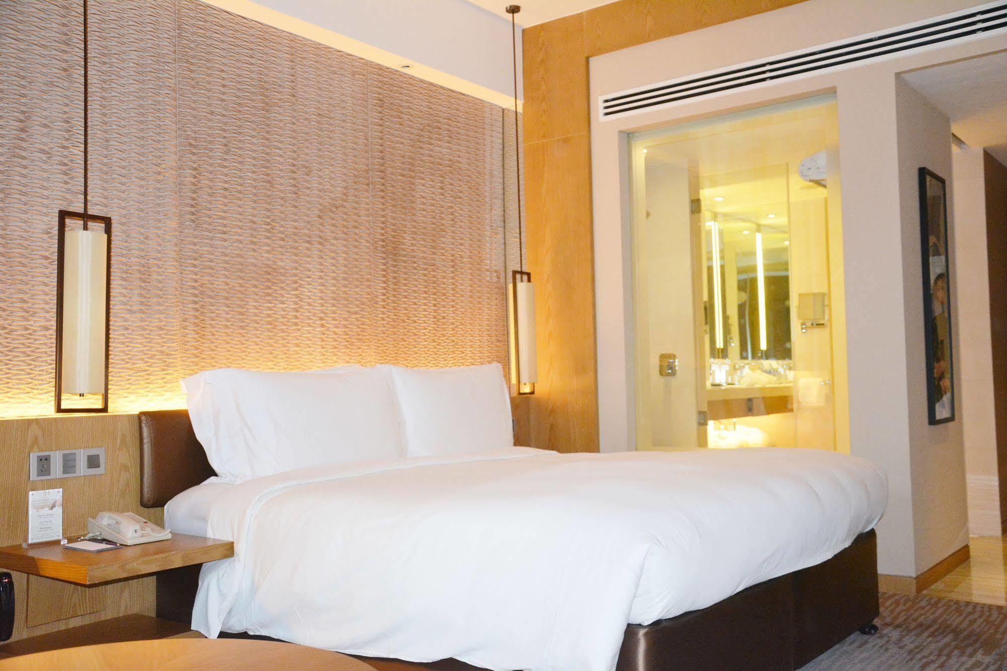 Caption By Hyatt Zhongshan Park Shanghai Bagian luar foto